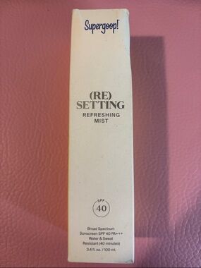 Supergoop! Cream and Pink (RE)SETTING Refreshing Mist